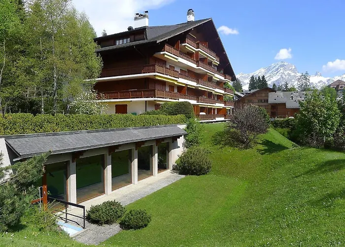 Grand B47 By Interhome